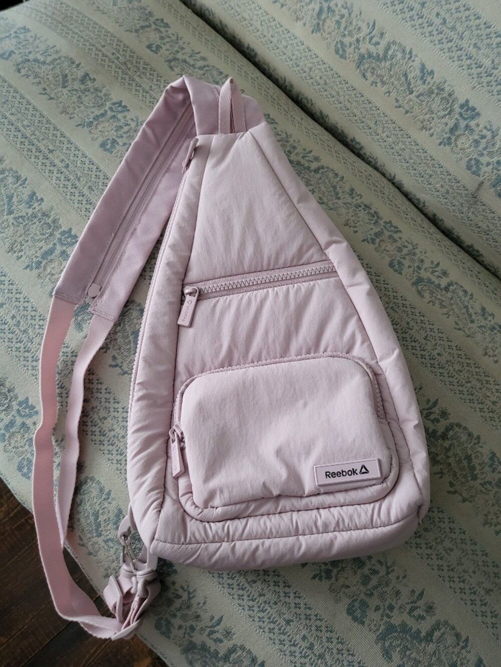 Reebok Convertible Sling Bag Backpack Dusty Pink NWOT